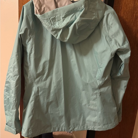 Patagonia Women's Mint Torrentshell - Picture 4 of 6